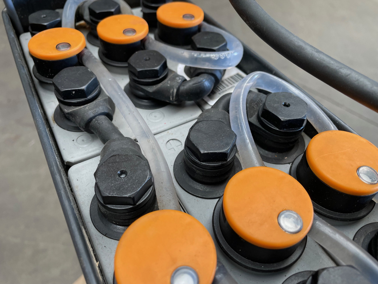 Exide 24 Volt I 2EPzB 200 - Батерија за Опрема за ракување со материјали: слика 3 Exide 24 Volt I 2EPzB 200 - Батерија за Опрема за ракување со материјали: слика 3