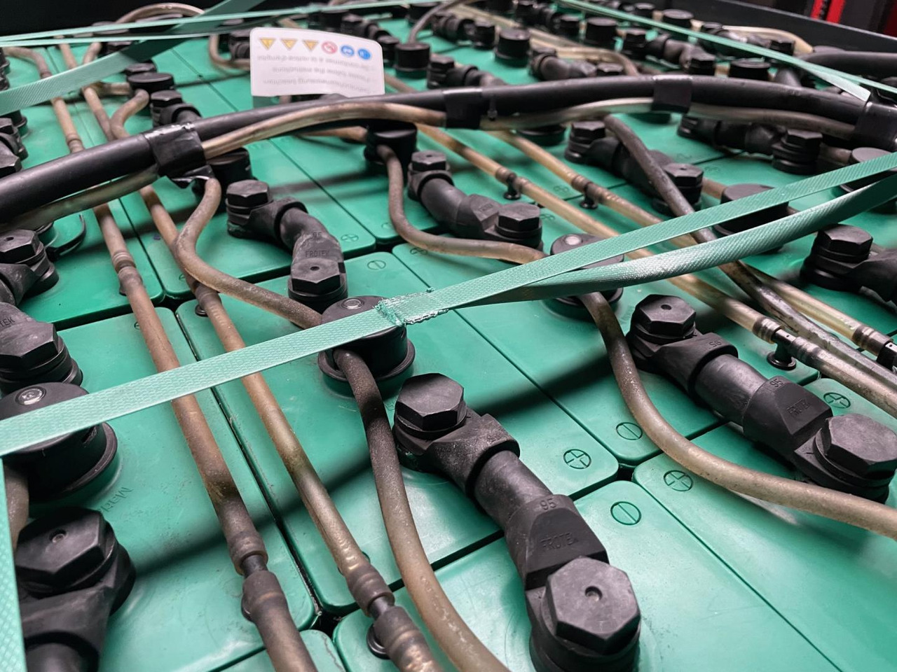 Hoppecke 80V 6 HPZS 930 - Батерија за Опрема за ракување со материјали: слика 3 Hoppecke 80V 6 HPZS 930 - Батерија за Опрема за ракување со материјали: слика 3