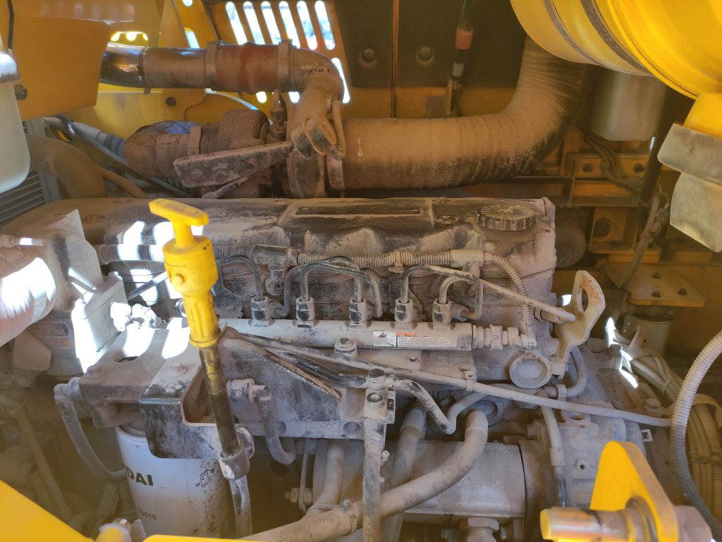 Hyundai 160D-7E - Ракувач со контејнери: слика 2 Hyundai 160D-7E - Ракувач со контејнери: слика 2