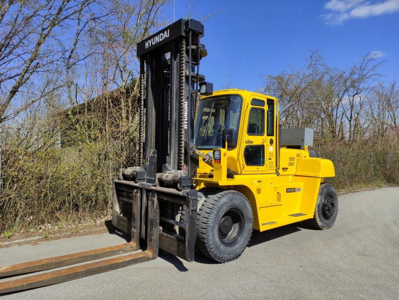 Hyundai 160D-7E - Ракувач со контејнери: слика 5 Hyundai 160D-7E - Ракувач со контејнери: слика 5