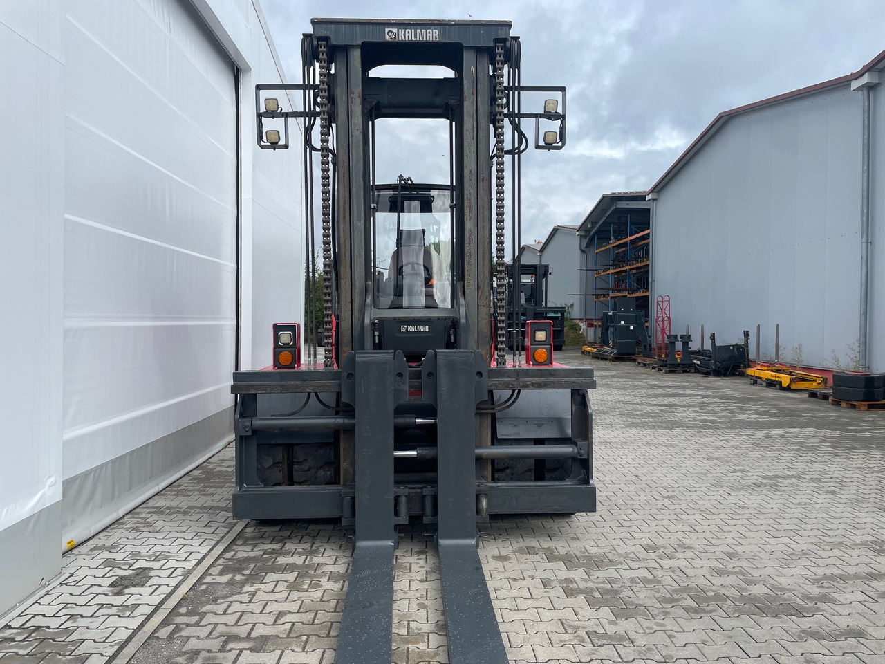 Kalmar DCG160-12 - Ракувач со контејнери: слика 3 Kalmar DCG160-12 - Ракувач со контејнери: слика 3