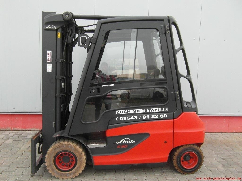 Linde E30-01-387 - Електричен вилушкар: слика 1 Linde E30-01-387 - Електричен вилушкар: слика 1