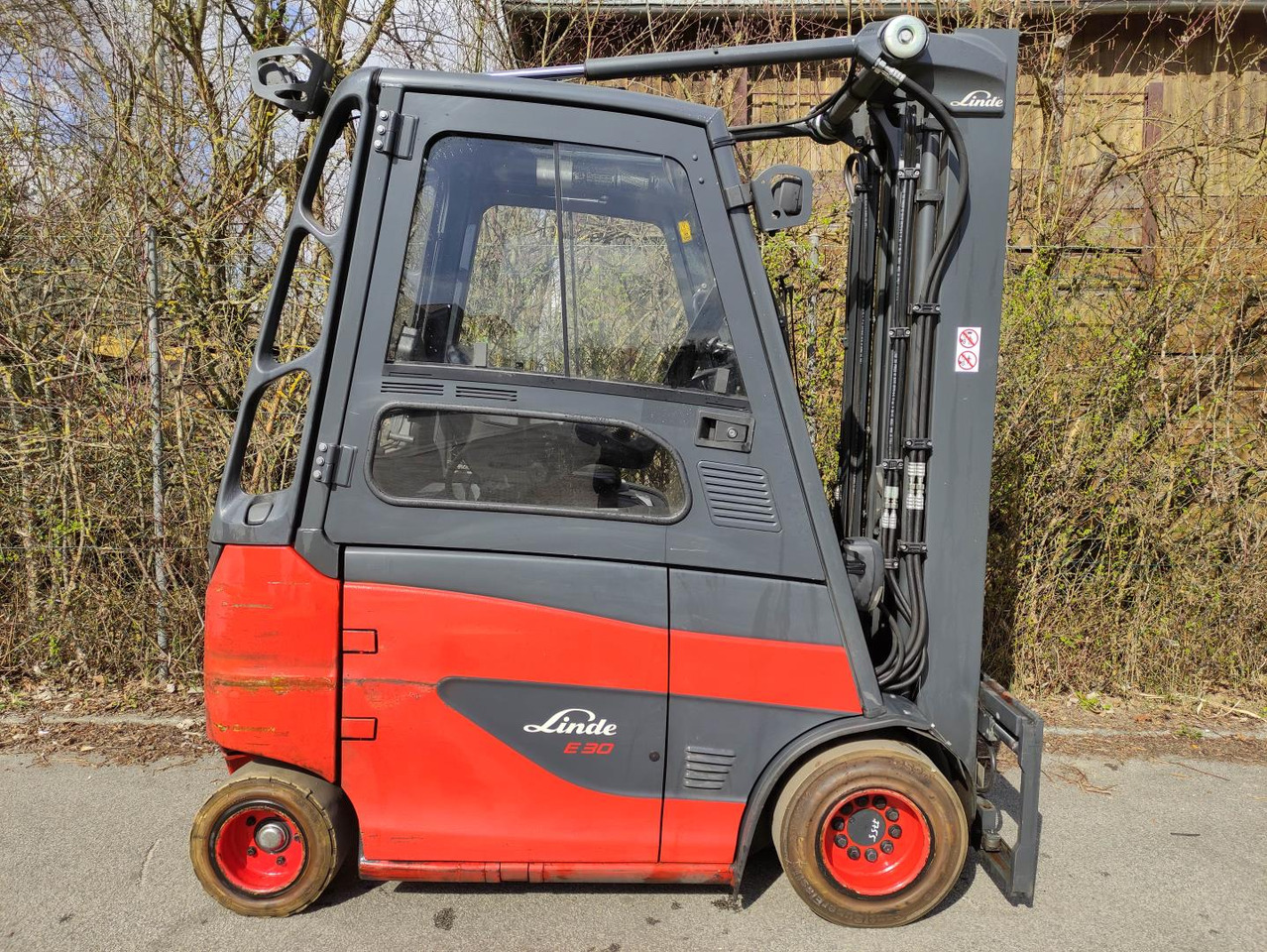 Linde E30H-01/600-387 - Електричен вилушкар: слика 2 Linde E30H-01/600-387 - Електричен вилушкар: слика 2