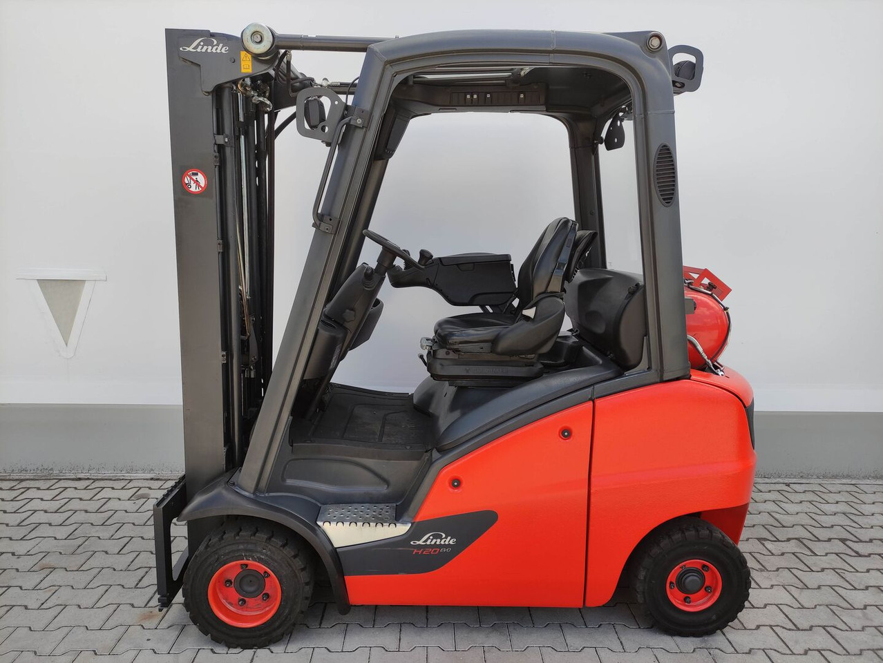 Linde H20T-01-391 EVO - Вилушкар: слика 1 Linde H20T-01-391 EVO - Вилушкар: слика 1