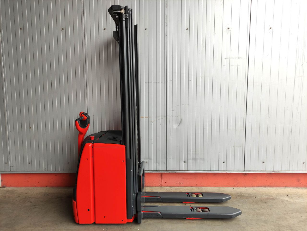 Linde L14i-1173 - Сложувач: слика 2 Linde L14i-1173 - Сложувач: слика 2
