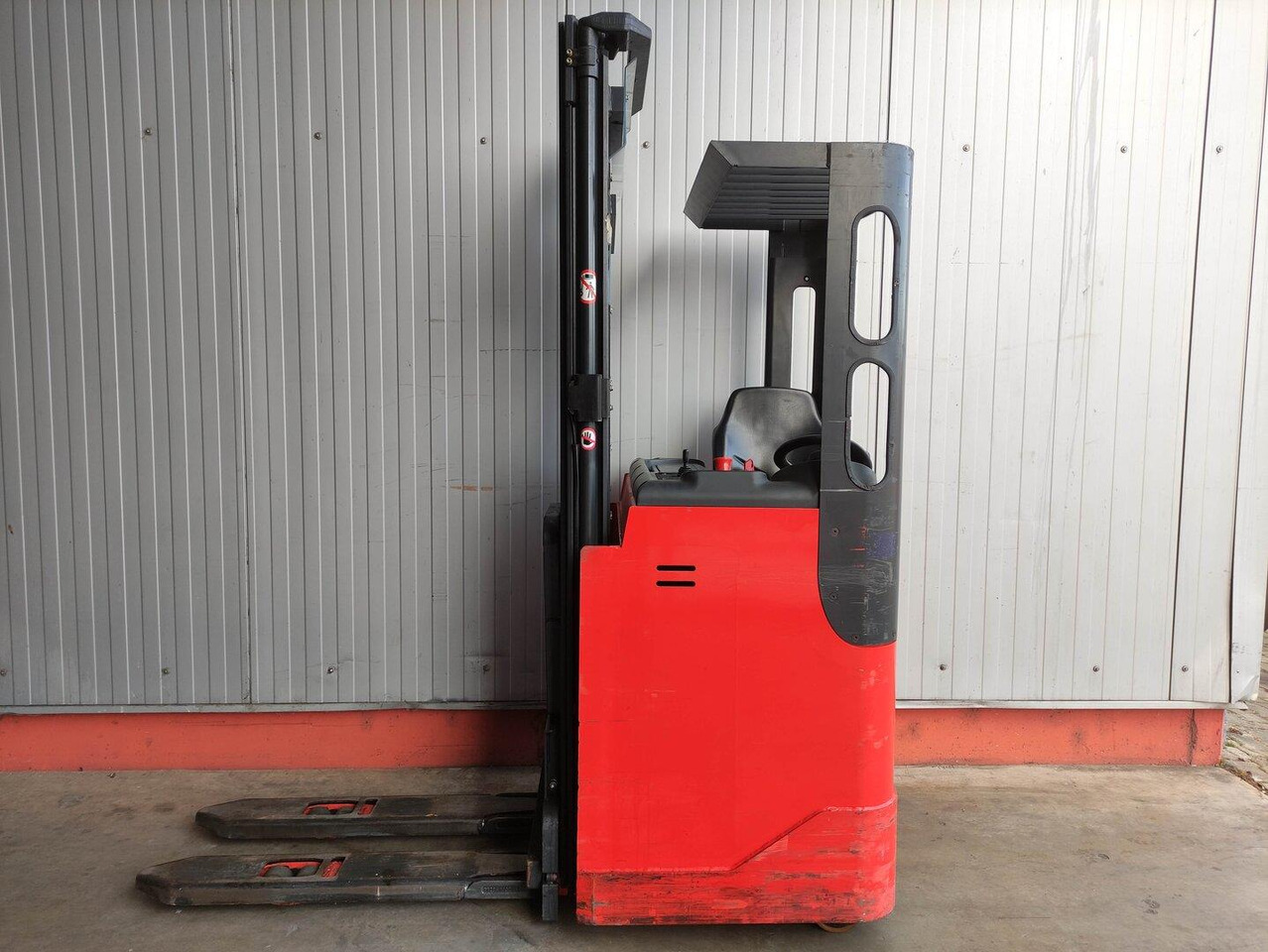 Linde L16 R - Сложувач: слика 1 Linde L16 R - Сложувач: слика 1
