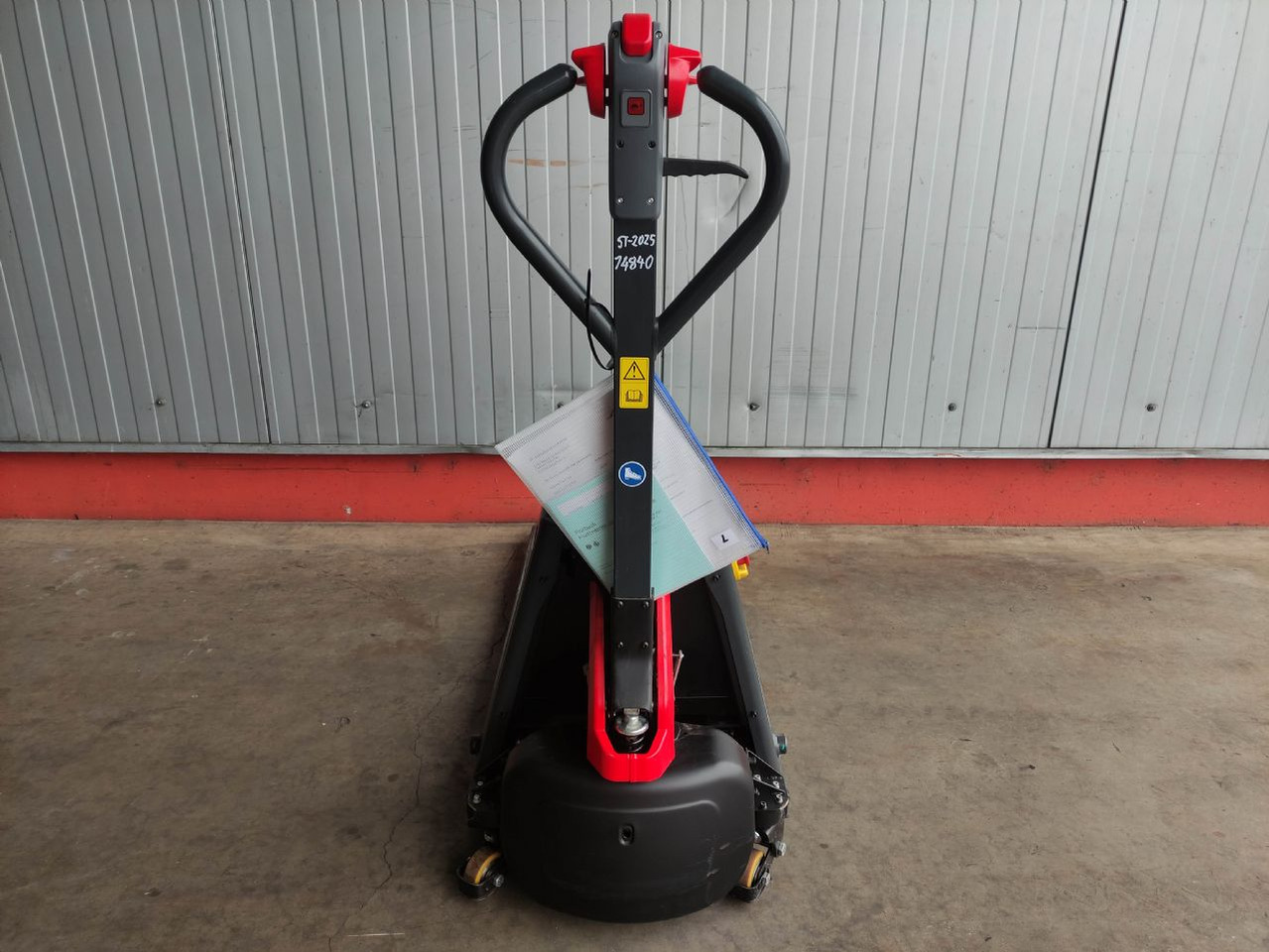 Linde MT15C - Вилушкар за палети: слика 4 Linde MT15C - Вилушкар за палети: слика 4
