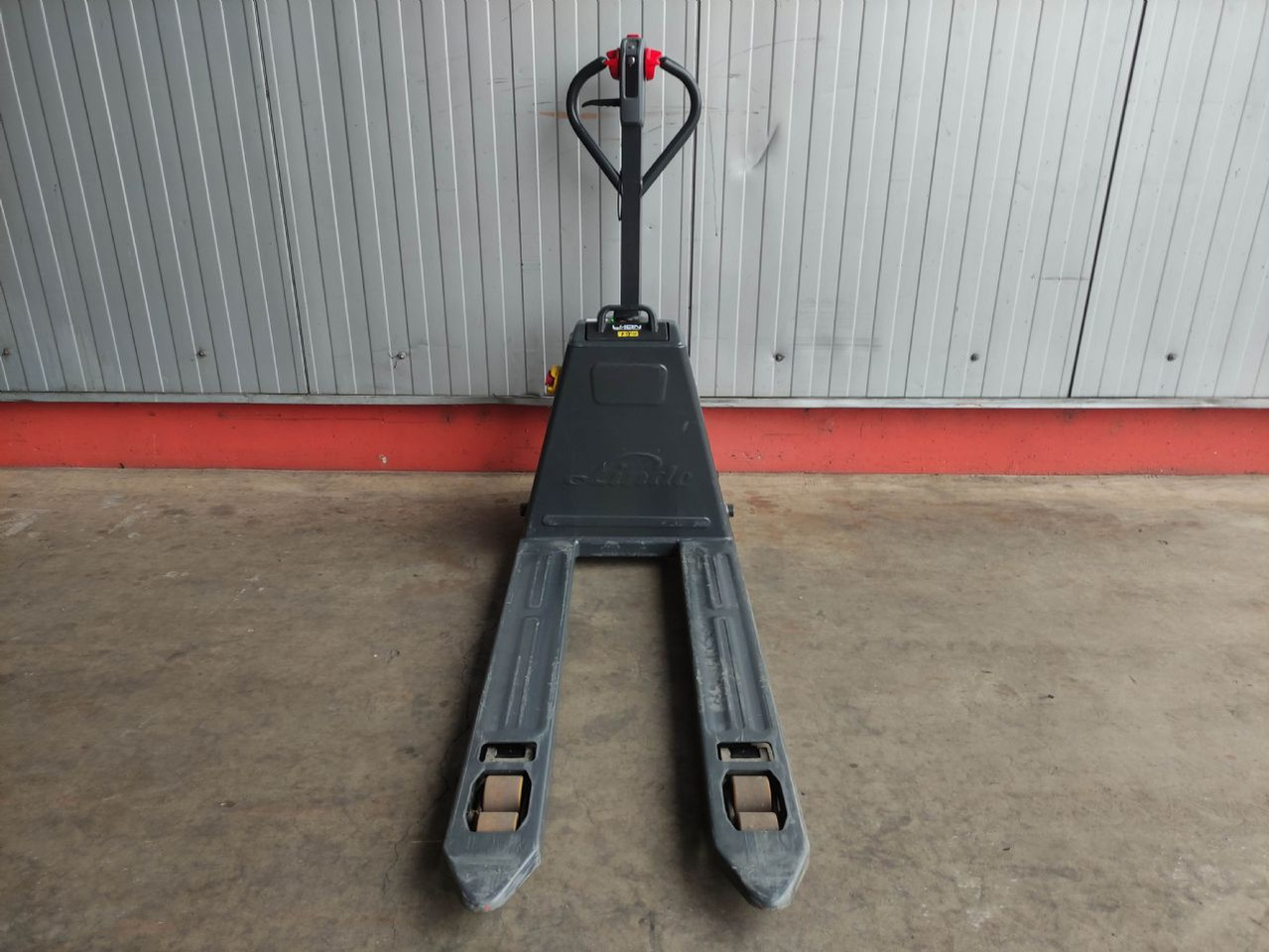 Linde MT15C - Вилушкар за палети: слика 3 Linde MT15C - Вилушкар за палети: слика 3