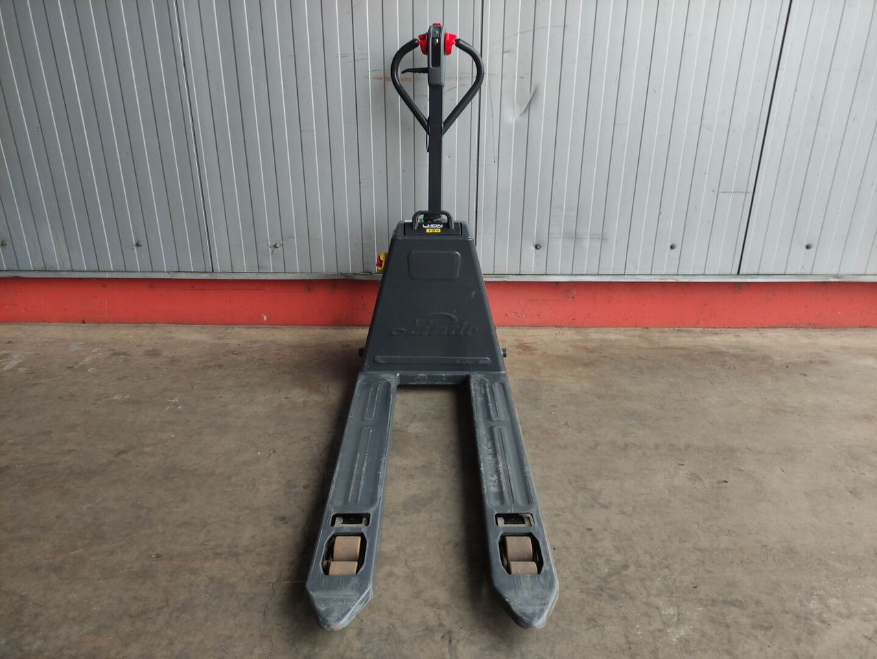 Linde MT15C - Вилушкар за палети: слика 3 Linde MT15C - Вилушкар за палети: слика 3