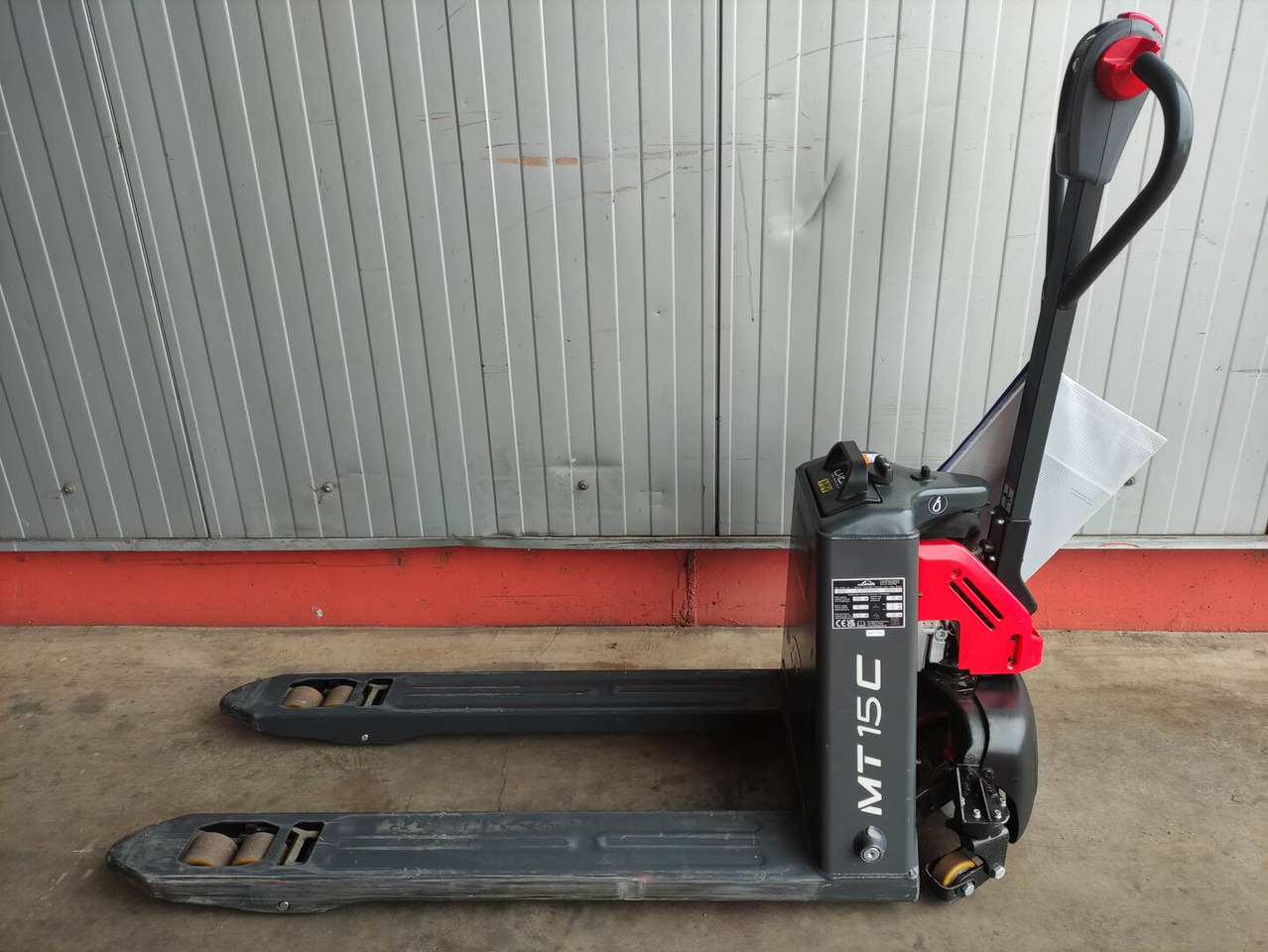 Linde MT15C - Вилушкар за палети: слика 1 Linde MT15C - Вилушкар за палети: слика 1