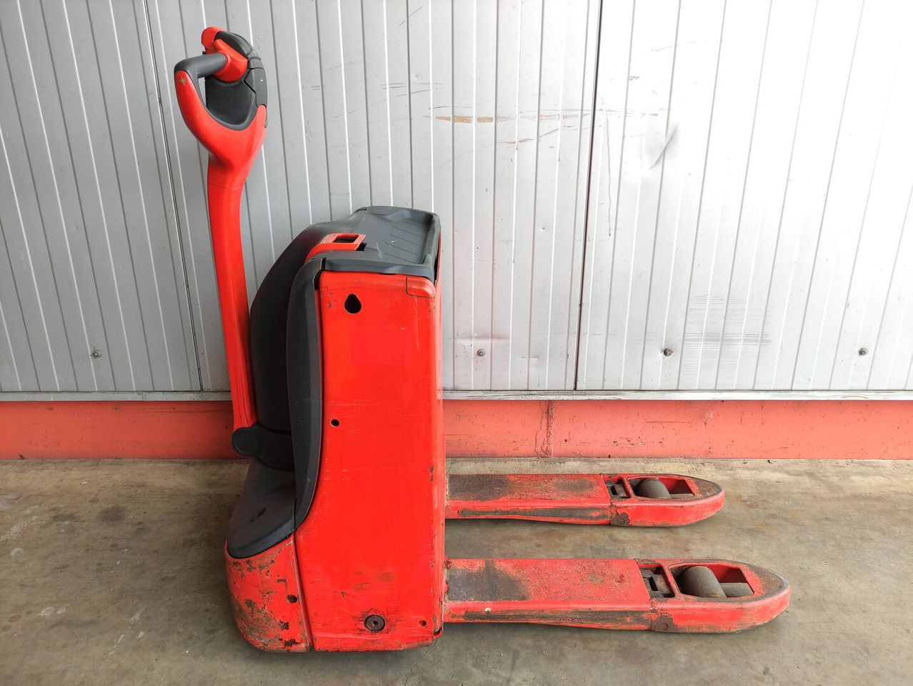 Linde T16-1152 - Вилушкар за палети: слика 2 Linde T16-1152 - Вилушкар за палети: слика 2