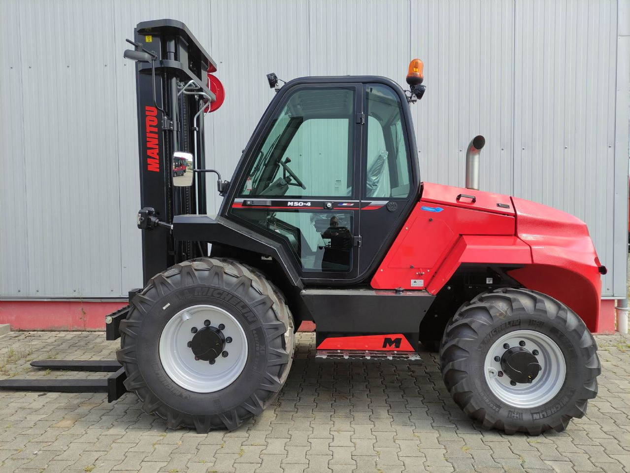 Manitou M50-4-D (NEU) - Вилушкар за груб терен: слика 1 Manitou M50-4-D (NEU) - Вилушкар за груб терен: слика 1