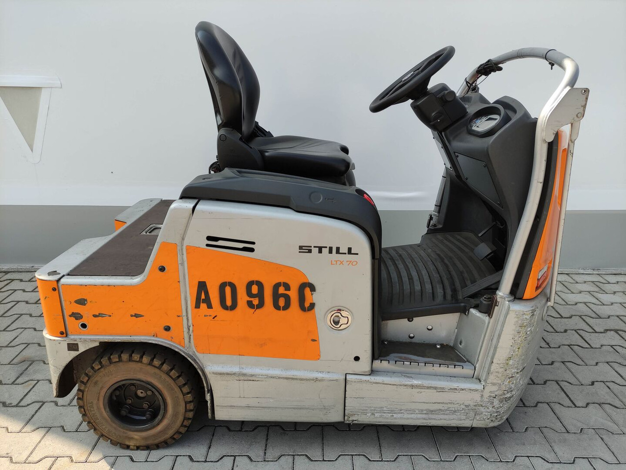 Still LTX-70 - Тракторче за влечење: слика 2 Still LTX-70 - Тракторче за влечење: слика 2