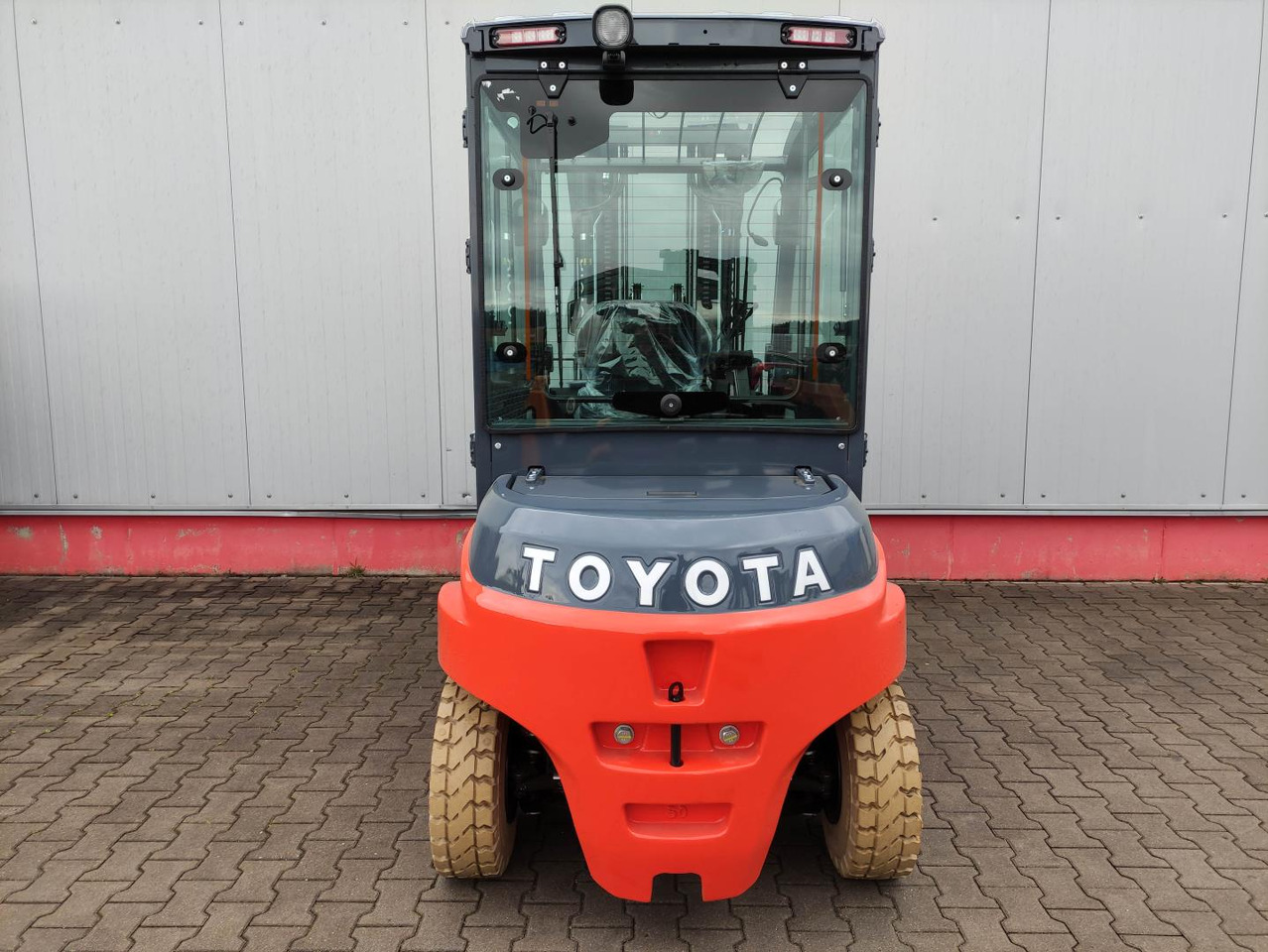 Toyota 8FBMT50 (NEU) - Електричен вилушкар: слика 3 Toyota 8FBMT50 (NEU) - Електричен вилушкар: слика 3