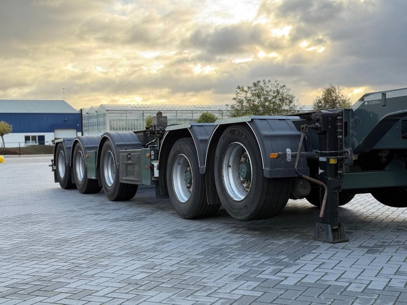 Broshuis 5AKCC GOEDE BANDEN RONDOM, BREEK CHASSIS, GOEDE CONDITIE, CONTAINERS. - Транспортер на контејнер/ Полуприколка со променливо тело: слика 3 Broshuis 5AKCC GOEDE BANDEN RONDOM, BREEK CHASSIS, GOEDE CONDITIE, CONTAINERS. - Транспортер на контејнер/ Полуприколка со променливо тело: слика 3