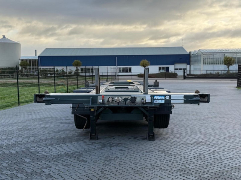 Broshuis 5AKCC GOEDE BANDEN RONDOM, BREEK CHASSIS, GOEDE CONDITIE, CONTAINERS. - Транспортер на контејнер/ Полуприколка со променливо тело: слика 5 Broshuis 5AKCC GOEDE BANDEN RONDOM, BREEK CHASSIS, GOEDE CONDITIE, CONTAINERS. - Транспортер на контејнер/ Полуприколка со променливо тело: слика 5