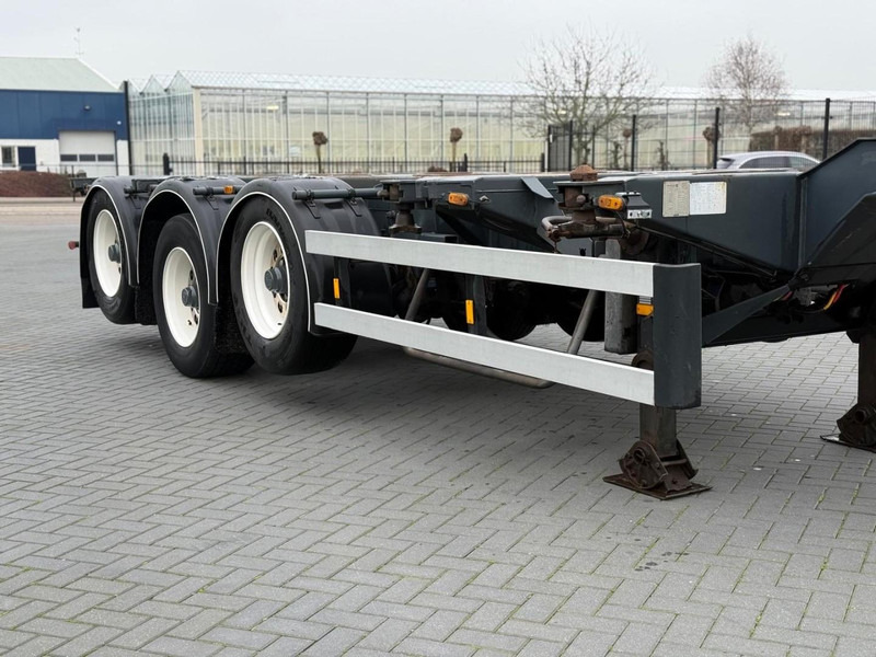 D-Tec FT-43-03V LIFT ASSEN VOOR EN ACHER, UITSCHUIFBAAR, GESPOTEN WIELEN. - Транспортер на контејнер/ Полуприколка со променливо тело: слика 2 D-Tec FT-43-03V LIFT ASSEN VOOR EN ACHER, UITSCHUIFBAAR, GESPOTEN WIELEN. - Транспортер на контејнер/ Полуприколка со променливо тело: слика 2