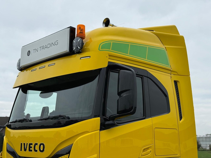 Iveco AS440STX/FP GESTUURDE VOORLOPER, ALCOA, LEATHER, SHOW, 480 PK. - Камион влекач: слика 5 Iveco AS440STX/FP GESTUURDE VOORLOPER, ALCOA, LEATHER, SHOW, 480 PK. - Камион влекач: слика 5