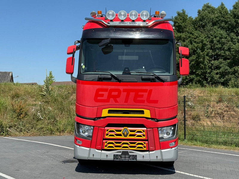Renault T520 HIGH PARK COOL, FULL SPOILER, STEEL/AIR, 2 TANKS, 2 BEDS, FRIGO - Камион влекач: слика 4 Renault T520 HIGH PARK COOL, FULL SPOILER, STEEL/AIR, 2 TANKS, 2 BEDS, FRIGO - Камион влекач: слика 4