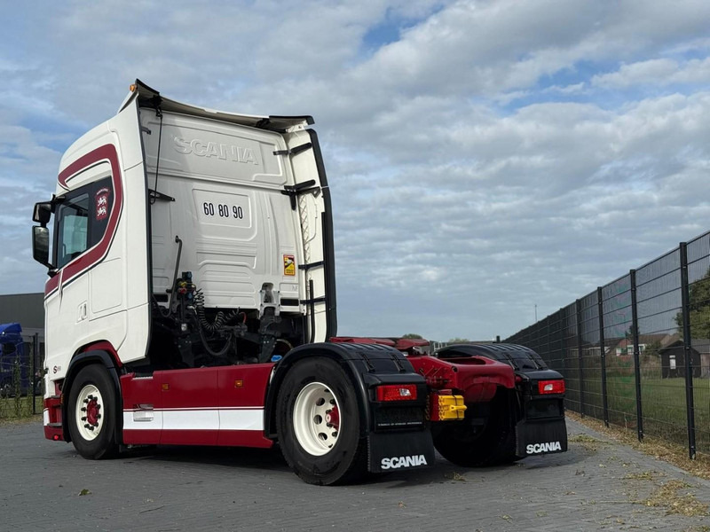 Камион влекач Scania 500S NGS FULL AIR, RETARDER, 2 TANKS, EURO 6D, PERFECT CONDITION.: слика 9 Камион влекач Scania 500S NGS FULL AIR, RETARDER, 2 TANKS, EURO 6D, PERFECT CONDITION.: слика 9