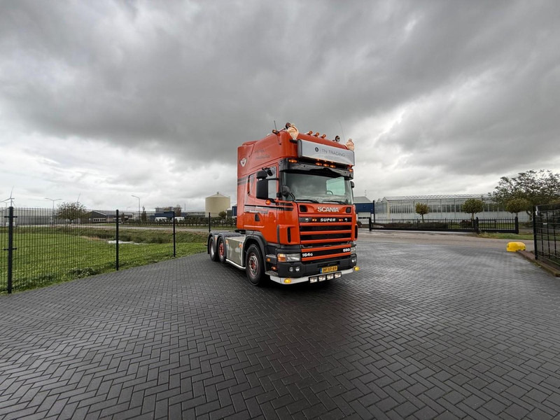 Scania R 164 GA 6X2/4 NA 580 SHOW TRUCK, GESTUURDE VOORLOPER, COMPLEET, TOP. - Камион влекач: слика 4 Scania R 164 GA 6X2/4 NA 580 SHOW TRUCK, GESTUURDE VOORLOPER, COMPLEET, TOP. - Камион влекач: слика 4