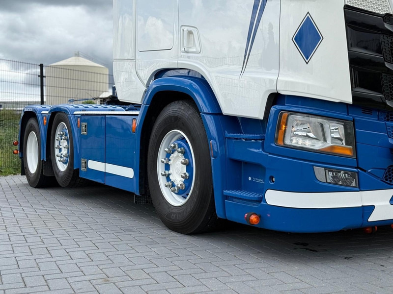 Scania R450 SHOW TRUCK, INTERIOR, STEERING, RETARDER, 570.000 KM. - Камион влекач: слика 4 Scania R450 SHOW TRUCK, INTERIOR, STEERING, RETARDER, 570.000 KM. - Камион влекач: слика 4