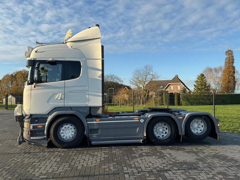 Камион влекач Scania R580 VOLLE SHOWTRUCK, VOLLUCHT, OPEN UITLAAT, INTERIEUR.: слика 14
