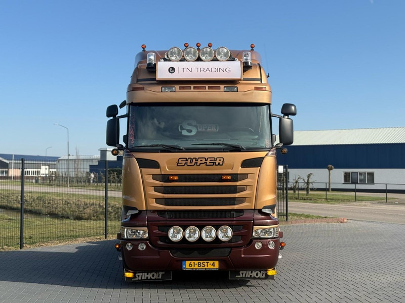 Scania R730 V8 V8, SHOWTRUCK VOLLUCHT, RETARDER, HYDRAULIEK, BOOGIE, ALU WIELEN, LEER. - Камион влекач: слика 4 Scania R730 V8 V8, SHOWTRUCK VOLLUCHT, RETARDER, HYDRAULIEK, BOOGIE, ALU WIELEN, LEER. - Камион влекач: слика 4