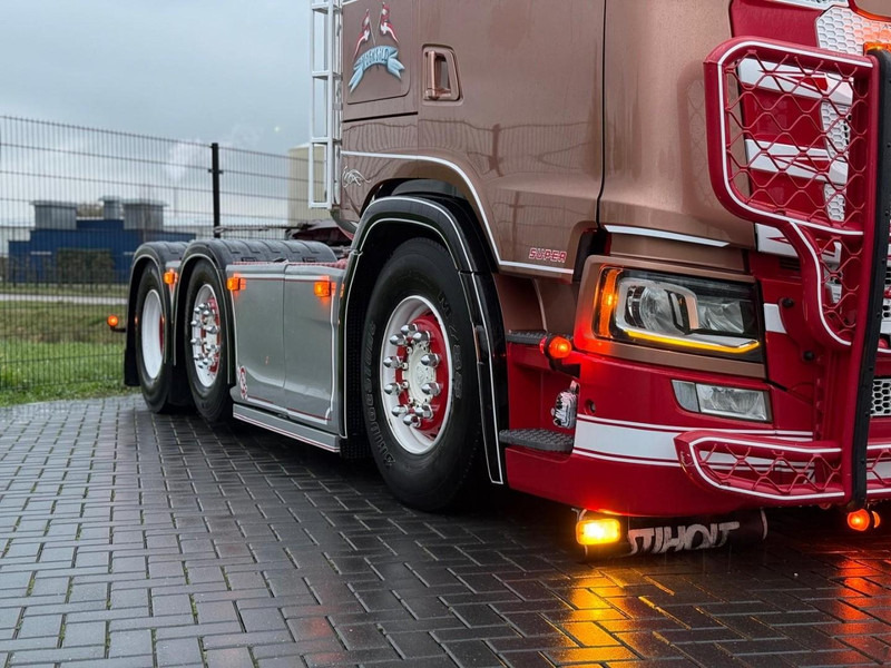 Scania S500 SHOW, FULL AIR, LEATHER, TOP CONDITIE, STEERING PUSHER. - Камион влекач: слика 5 Scania S500 SHOW, FULL AIR, LEATHER, TOP CONDITIE, STEERING PUSHER. - Камион влекач: слика 5