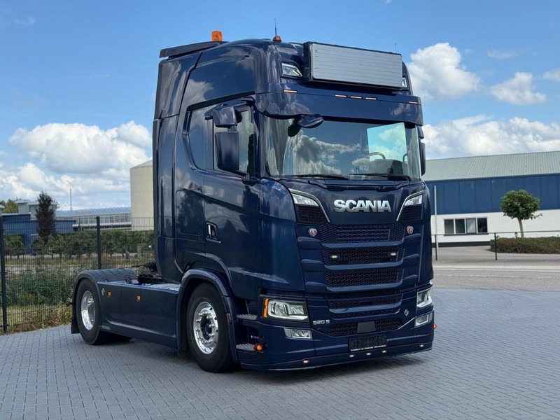 Scania S520 VOLLUCHT, ALCOA, 6 LUCHT BALGEN, LEER. - Камион влекач: слика 1 Scania S520 VOLLUCHT, ALCOA, 6 LUCHT BALGEN, LEER. - Камион влекач: слика 1