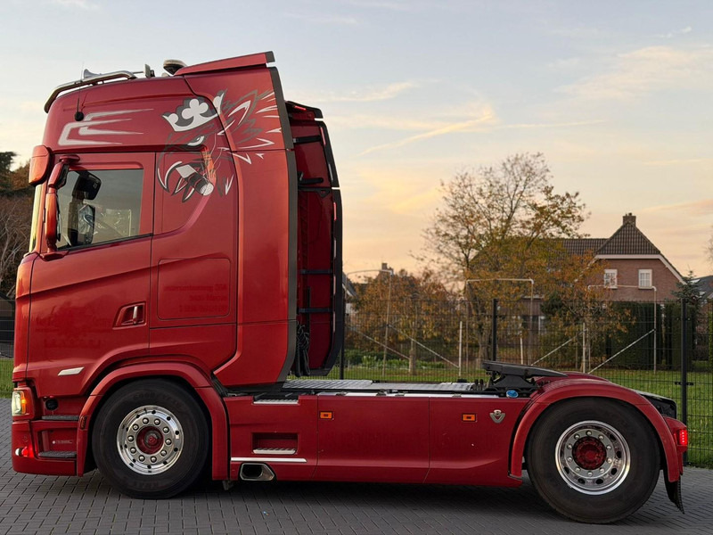 Scania S580 V8 NGS VOLLUCHT, KING OF THE ROAD, HYDRAULIEK, LEER, ALCOA. - Камион влекач: слика 5 Scania S580 V8 NGS VOLLUCHT, KING OF THE ROAD, HYDRAULIEK, LEER, ALCOA. - Камион влекач: слика 5