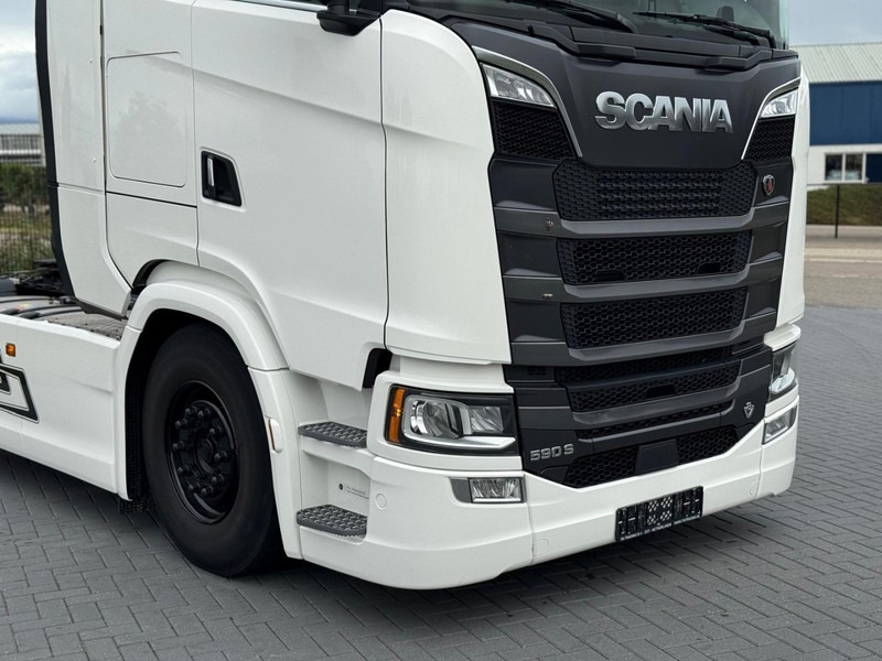 Scania S590 V8 NGS FULL AIR, PARK COOL, RETARDER, 2 TANKS. - Камион влекач: слика 5 Scania S590 V8 NGS FULL AIR, PARK COOL, RETARDER, 2 TANKS. - Камион влекач: слика 5
