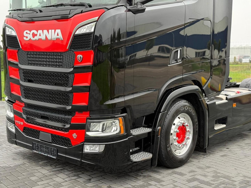 Scania S770 VOLLUCHT, LEER, RETARDER, 2 TANKS, PARK COOL. - Камион влекач: слика 5 Scania S770 VOLLUCHT, LEER, RETARDER, 2 TANKS, PARK COOL. - Камион влекач: слика 5
