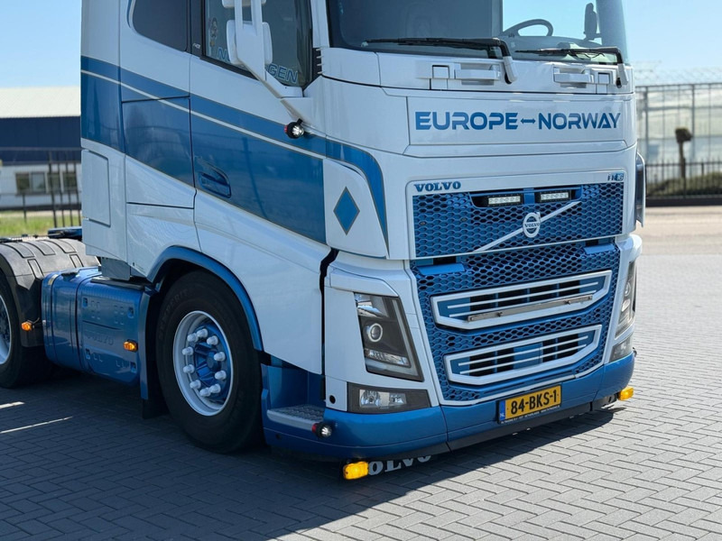 Volvo FH 16.750 FULL AIR, LEATHER, SHOW, TOP CONDITION, XL CABINE. - Камион влекач: слика 5 Volvo FH 16.750 FULL AIR, LEATHER, SHOW, TOP CONDITION, XL CABINE. - Камион влекач: слика 5