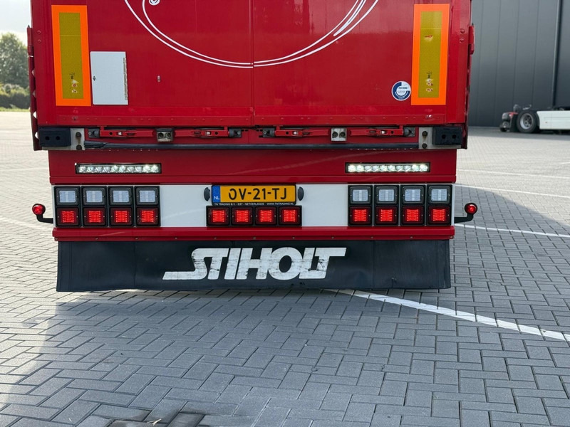 Kögel SN24 BLOKKEN BUMPER, SHOW, PALLETKIST, GESPOTEN WIELEN. - Полуприколка со церада: слика 3 Kögel SN24 BLOKKEN BUMPER, SHOW, PALLETKIST, GESPOTEN WIELEN. - Полуприколка со церада: слика 3