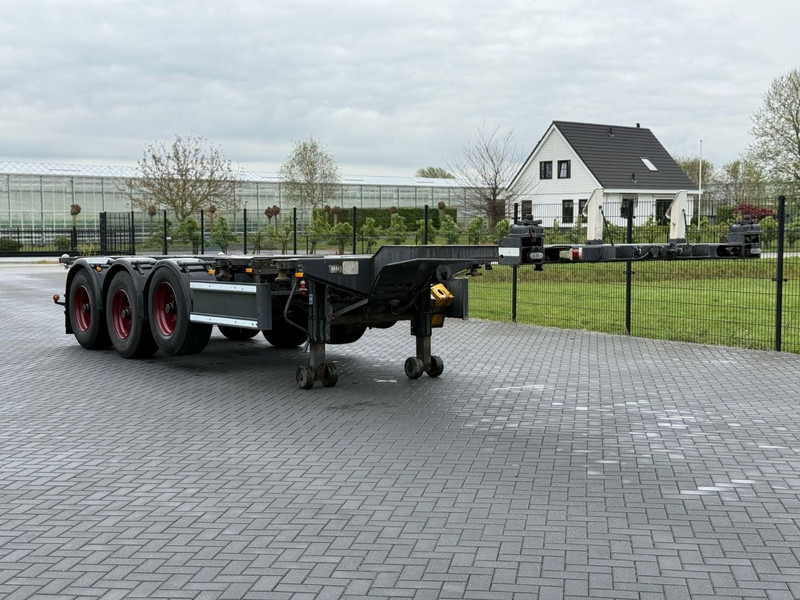 Nooteboom FT-43-03V MULTI CHASSIS, ALLE AANSLUITINGEN, LIFTAS. - Транспортер на контејнер/ Полуприколка со променливо тело: слика 1 Nooteboom FT-43-03V MULTI CHASSIS, ALLE AANSLUITINGEN, LIFTAS. - Транспортер на контејнер/ Полуприколка со променливо тело: слика 1
