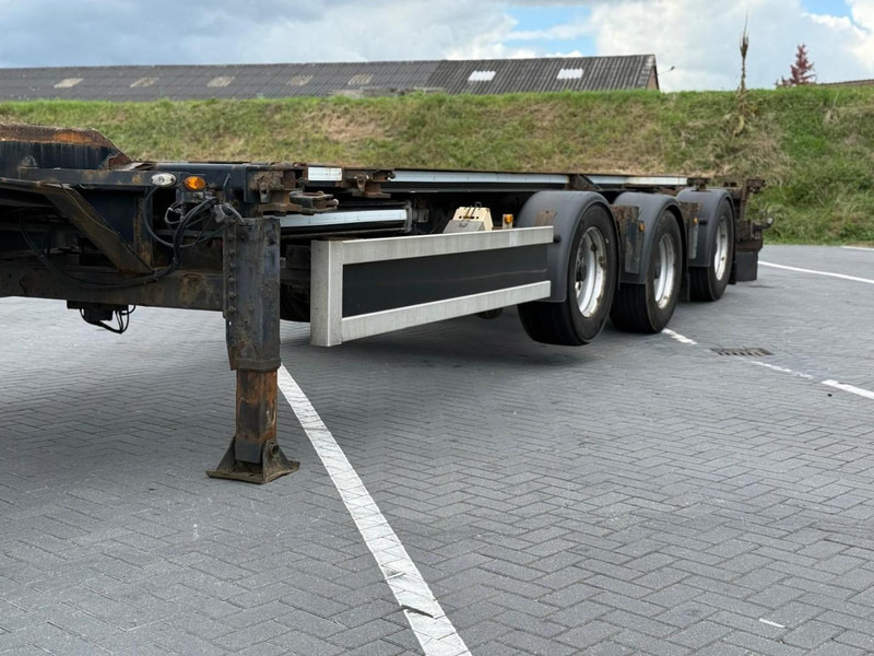 Renders ROC 18.27 SCHUIFTAFEL, DUBBEL GESTUURD, LIFTAS, LZV GEKEURD. - Транспортер на контејнер/ Полуприколка со променливо тело: слика 2 Renders ROC 18.27 SCHUIFTAFEL, DUBBEL GESTUURD, LIFTAS, LZV GEKEURD. - Транспортер на контејнер/ Полуприколка со променливо тело: слика 2