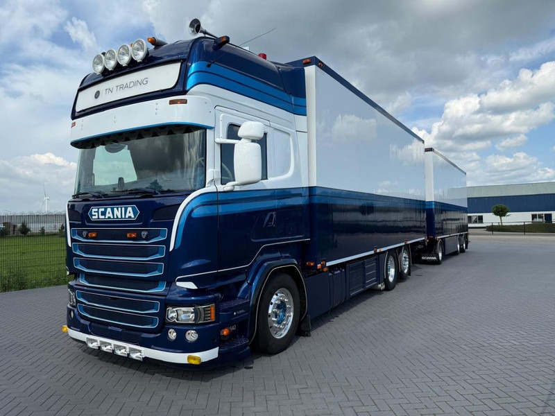 Scania R450 SHOW COMBI, SPECIAL INTERIOR, LIKE NEW, LOW MILEAGE. - Камион сандучар: слика 2 Scania R450 SHOW COMBI, SPECIAL INTERIOR, LIKE NEW, LOW MILEAGE. - Камион сандучар: слика 2