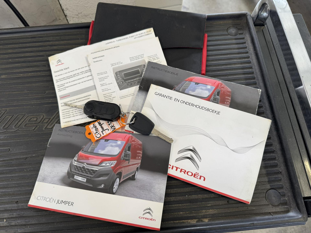 Citroën Jumper-30 2.2 HDI L1H1 Economy 3 Zitplaatsen Airco Cruise Bluetooth Media player - Товарно комбе: слика 4 Citroën Jumper-30 2.2 HDI L1H1 Economy 3 Zitplaatsen Airco Cruise Bluetooth Media player - Товарно комбе: слика 4