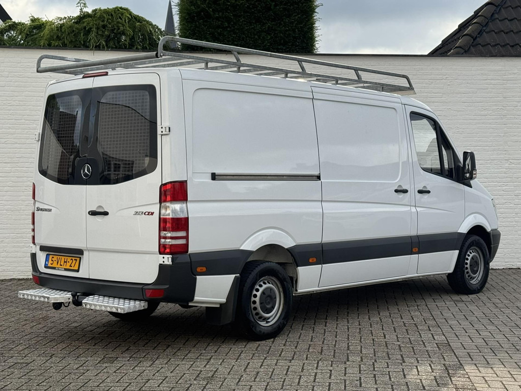 Mercedes-Benz Sprinter-213 2.2 CDI 366 DC 2x Schuifdeur Airco Imperiaal Treeplank Trekhaak 3 Zitplaatsen - Товарно комбе: слика 2 Mercedes-Benz Sprinter-213 2.2 CDI 366 DC 2x Schuifdeur Airco Imperiaal Treeplank Trekhaak 3 Zitplaatsen - Товарно комбе: слика 2