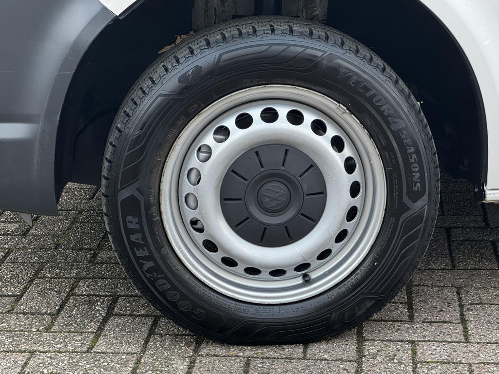 Volkswagen Transporter Kombi-T6 2.0 TDI 9 persoons Cruise control Airco Verwarmbare buitenspiegels - Патничко комбе: слика 4 Volkswagen Transporter Kombi-T6 2.0 TDI 9 persoons Cruise control Airco Verwarmbare buitenspiegels - Патничко комбе: слика 4