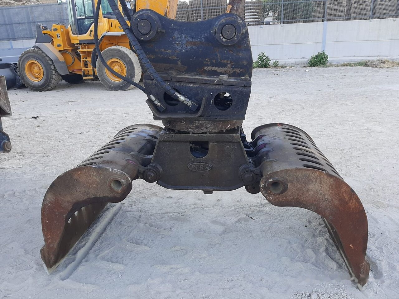 JCB JS 200 - Багер на тркала: слика 4 JCB JS 200 - Багер на тркала: слика 4