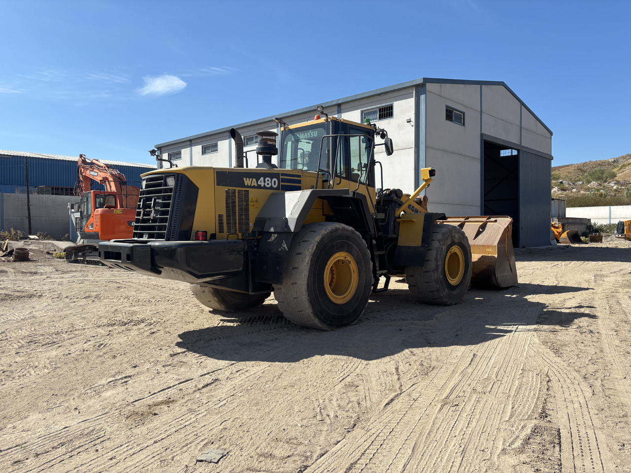 KOMATSU WA480-6 - Натоварувач на тркала: слика 5 KOMATSU WA480-6 - Натоварувач на тркала: слика 5