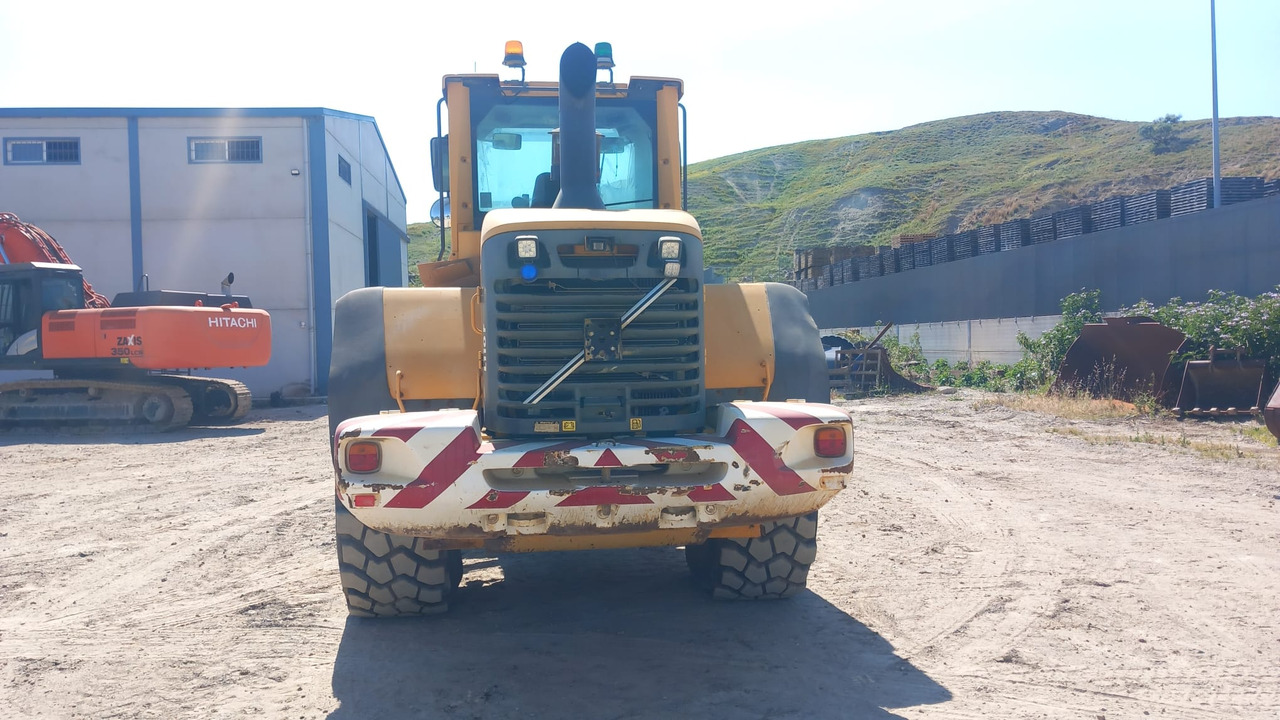 Volvo L110F - Натоварувач на тркала: слика 4 Volvo L110F - Натоварувач на тркала: слика 4