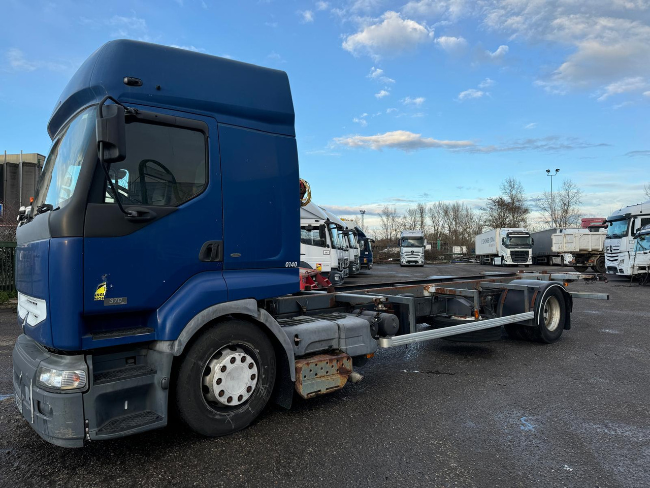 RENAULT 370 DCI - Камион: слика 2 RENAULT 370 DCI - Камион: слика 2