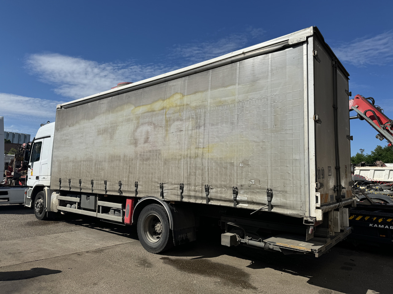 MERCEDES-BENZ ACTROS 1832 - Камион со церада: слика 4 MERCEDES-BENZ ACTROS 1832 - Камион со церада: слика 4