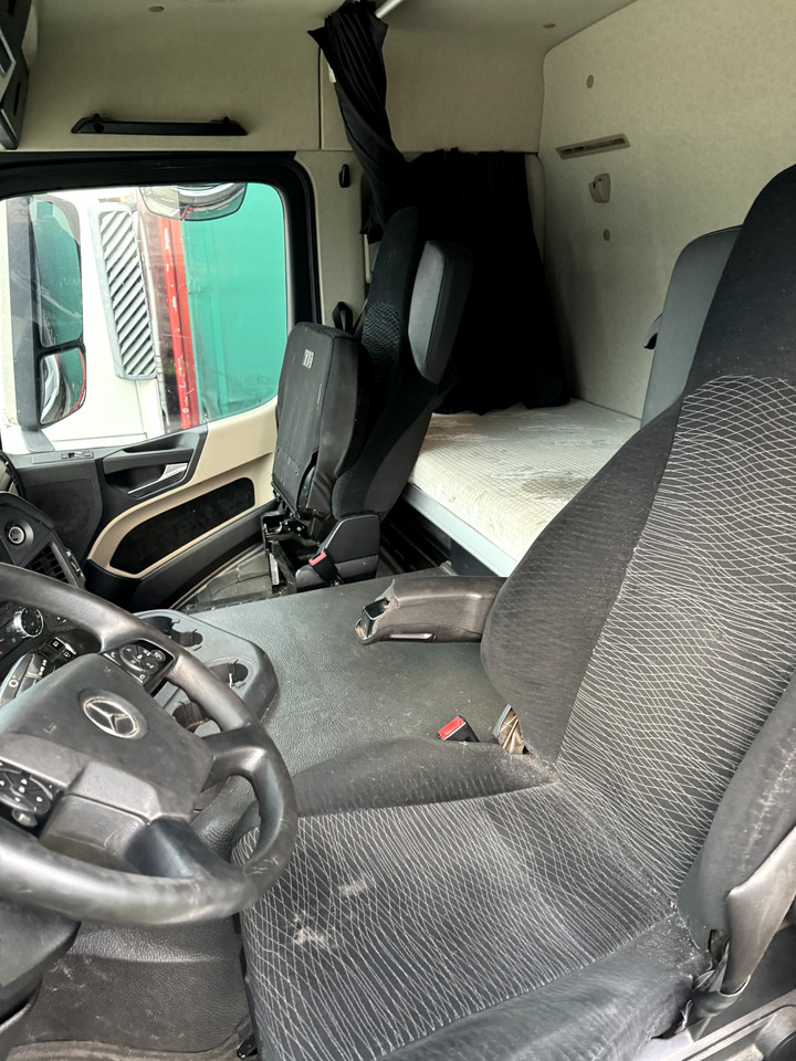 Камион со церада MERCEDES-BENZ ACTROS 1833: слика 6 Камион со церада MERCEDES-BENZ ACTROS 1833: слика 6