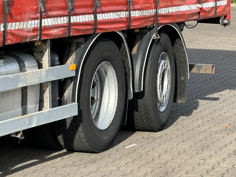 DAF CF 330 6X2*4 Schuifzeil / Laadklep / Kooiaap 05-2026 Apk! - Камион со церада: слика 3 DAF CF 330 6X2*4 Schuifzeil / Laadklep / Kooiaap 05-2026 Apk! - Камион со церада: слика 3