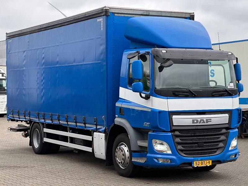 DAF CF 370 Euro 6 / BDF / Laadklep / New Tacho *New Apk* - Камион со церада: слика 3 DAF CF 370 Euro 6 / BDF / Laadklep / New Tacho *New Apk* - Камион со церада: слика 3