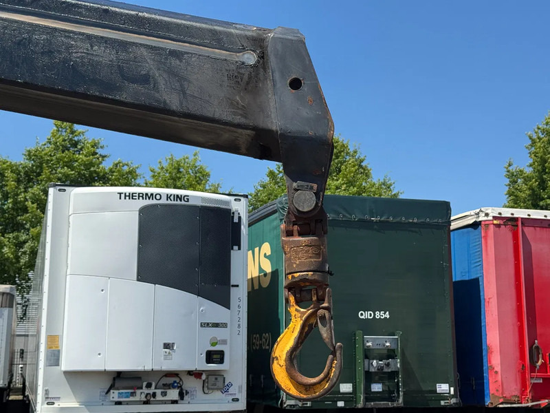 DAF CF 85.360 8x2*6 HIAB 42T/m Crane - Камион со кран: слика 4 DAF CF 85.360 8x2*6 HIAB 42T/m Crane - Камион со кран: слика 4